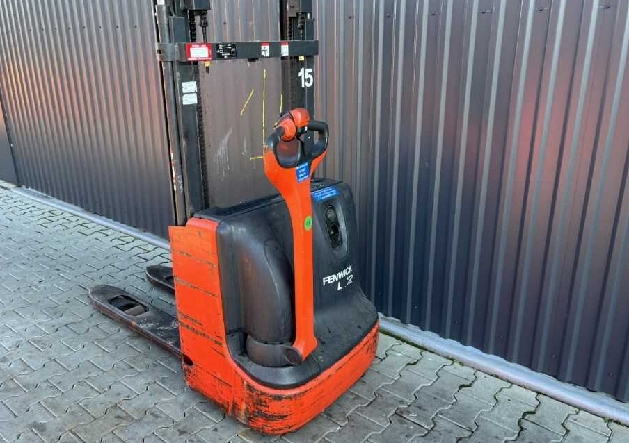 Linde L12 - Stacker: foto 3 Linde L12 - Stacker: foto 3