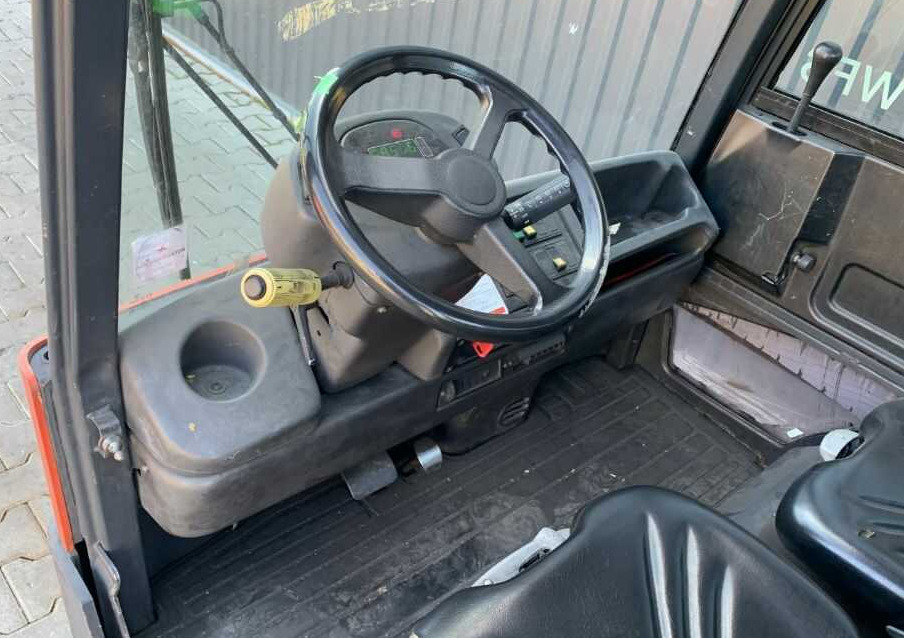 Trator elétrics Linde P250: foto 7 Trator elétrics Linde P250: foto 7