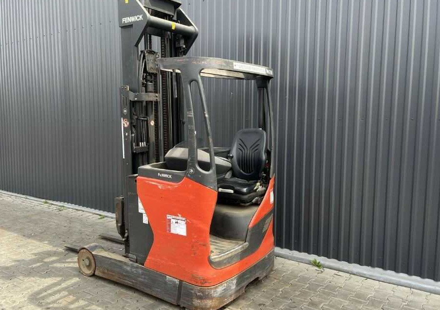 Linde R14-01 - Empilhador retráctil: foto 3 Linde R14-01 - Empilhador retráctil: foto 3
