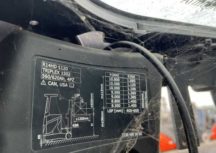 Linde R14HD-01 - Empilhador retráctil: foto 5 Linde R14HD-01 - Empilhador retráctil: foto 5