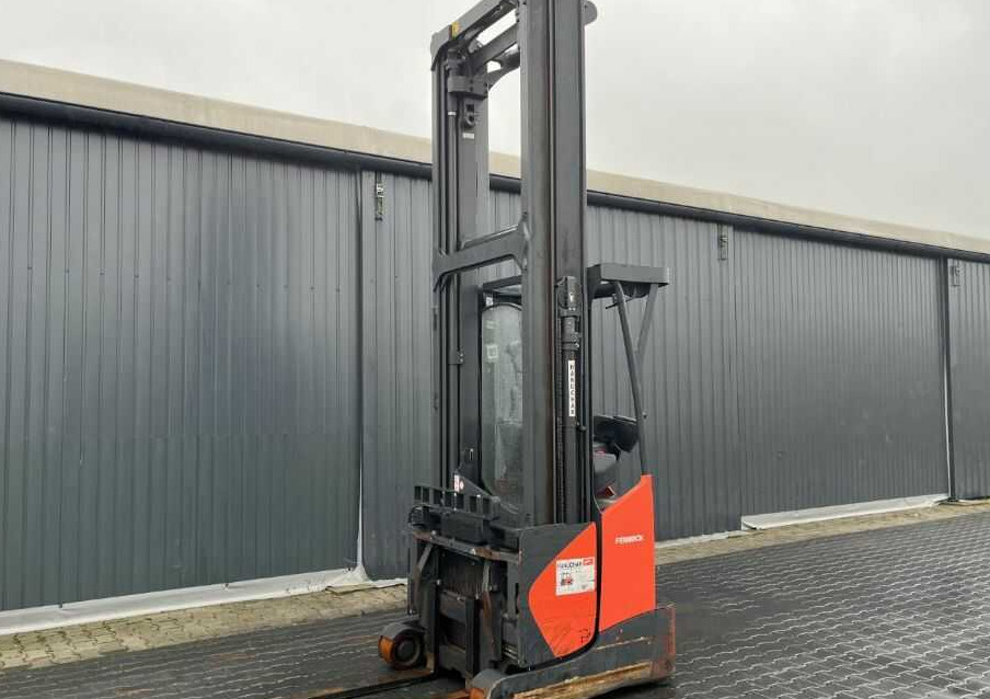 Linde R14X - Empilhador retráctil: foto 1 Linde R14X - Empilhador retráctil: foto 1