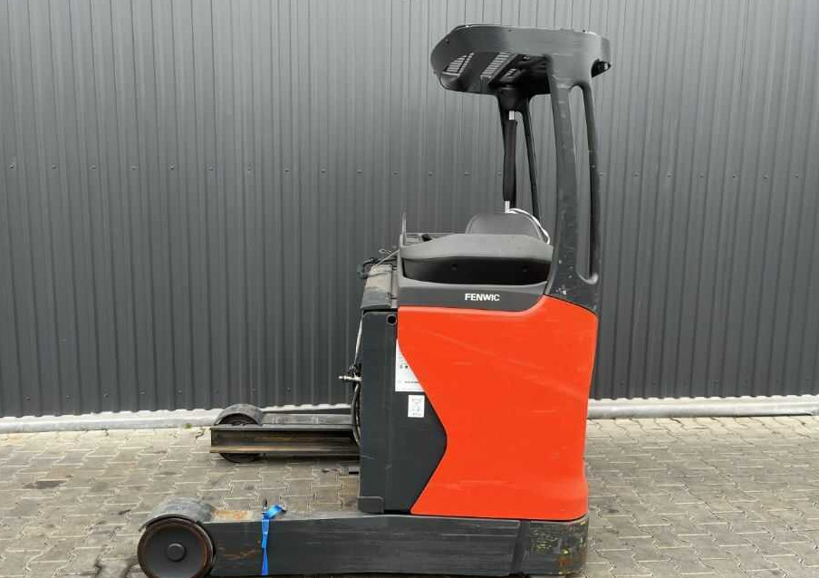 Linde R16-01 - Empilhador retráctil: foto 2 Linde R16-01 - Empilhador retráctil: foto 2