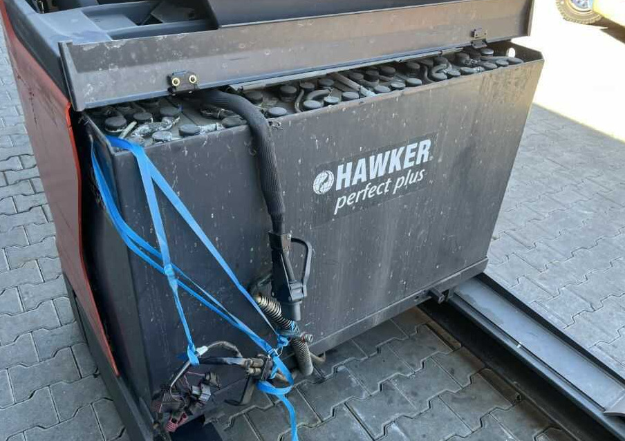 Empilhador retráctil Linde R16: foto 6 Empilhador retráctil Linde R16: foto 6