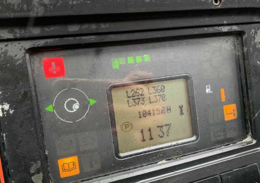 Linde R16HD-01 - Empilhador retráctil: foto 5 Linde R16HD-01 - Empilhador retráctil: foto 5
