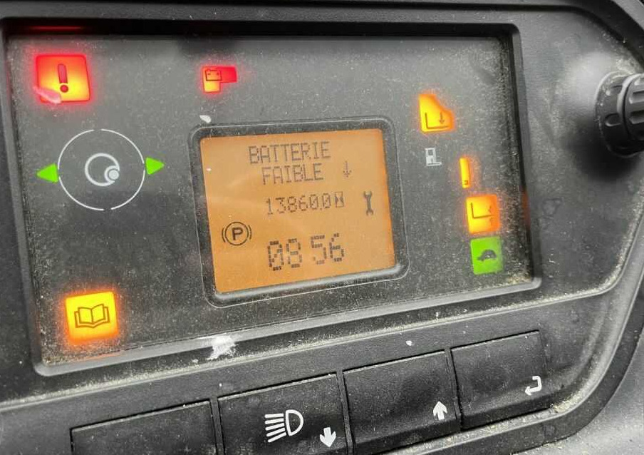 Linde R16HD-01 - Empilhador retráctil: foto 5 Linde R16HD-01 - Empilhador retráctil: foto 5