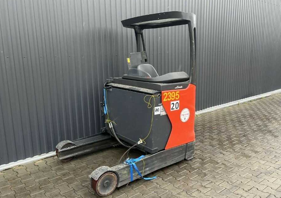 Linde R16HD-01 - Empilhador retráctil: foto 1 Linde R16HD-01 - Empilhador retráctil: foto 1