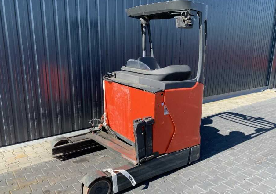 Linde R16HD-01 - Empilhador retráctil: foto 2 Linde R16HD-01 - Empilhador retráctil: foto 2