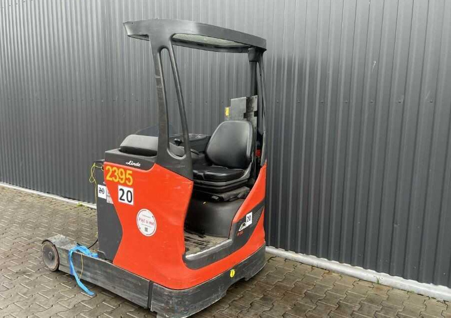 Linde R16HD-01 - Empilhador retráctil: foto 3 Linde R16HD-01 - Empilhador retráctil: foto 3
