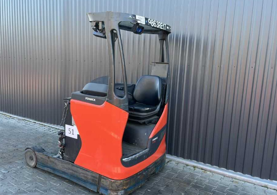 Linde R16HD-01 - Empilhador retráctil: foto 3 Linde R16HD-01 - Empilhador retráctil: foto 3