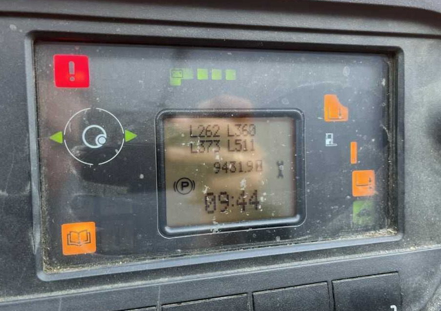 Linde R16HD-01 - Empilhador retráctil: foto 5 Linde R16HD-01 - Empilhador retráctil: foto 5
