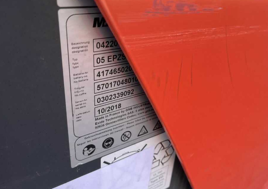 Empilhador retráctil Linde R16HD-01: foto 7