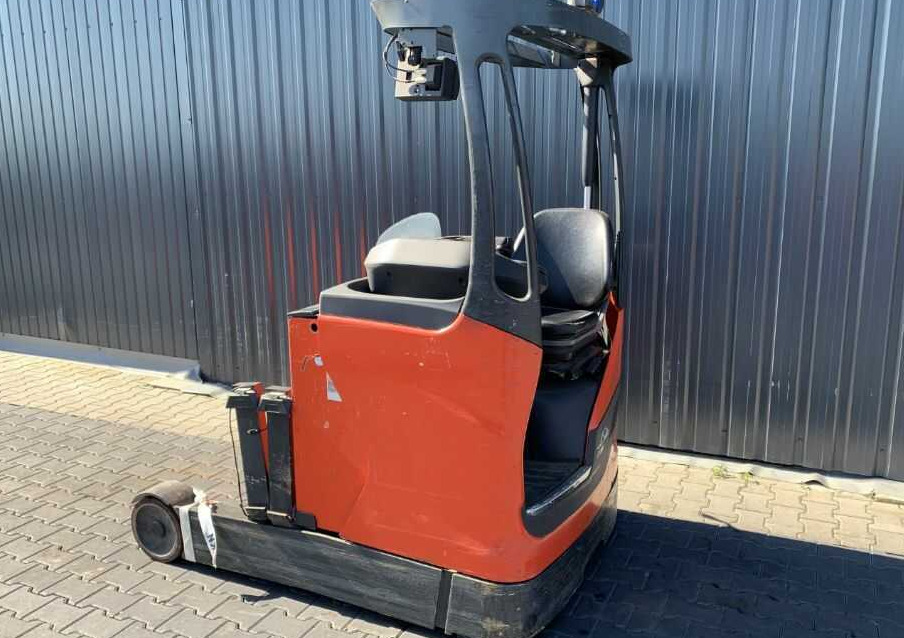 Linde R16HD-01 - Empilhador retráctil: foto 4 Linde R16HD-01 - Empilhador retráctil: foto 4