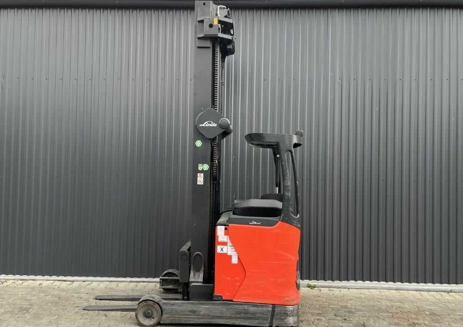 Linde R16HD-01 - Empilhador retráctil: foto 2 Linde R16HD-01 - Empilhador retráctil: foto 2