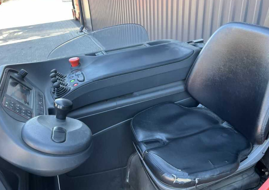 Empilhador retráctil Linde R16HD-01: foto 6
