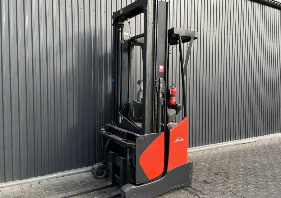 Linde R16X-03 - Empilhador retráctil: foto 1 Linde R16X-03 - Empilhador retráctil: foto 1