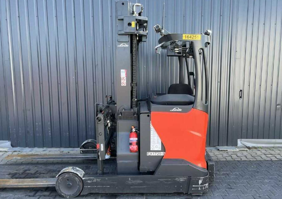 Linde R25 - Empilhador retráctil: foto 2 Linde R25 - Empilhador retráctil: foto 2