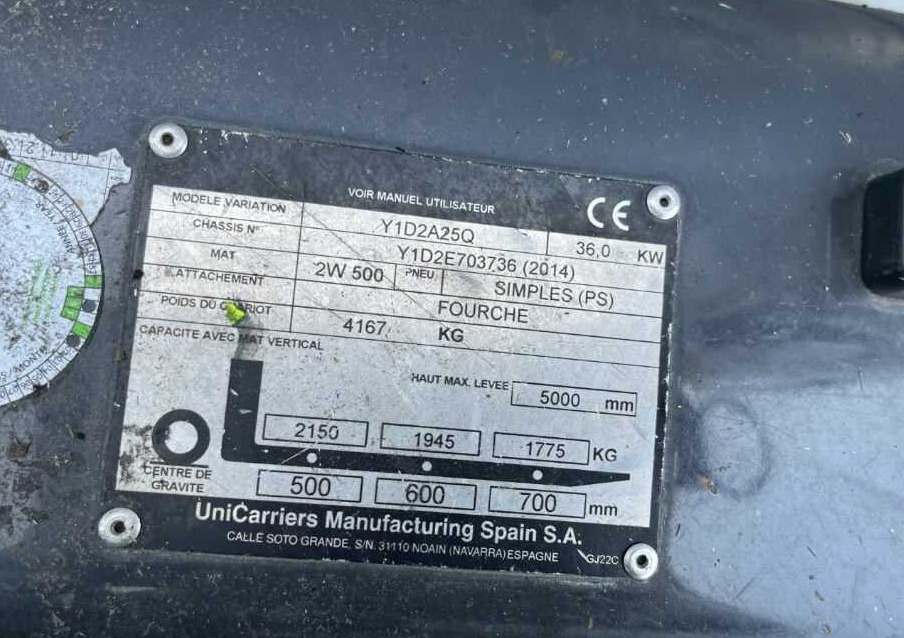 Nissan Y1D2A25Q - Empilhador a diesel: foto 4 Nissan Y1D2A25Q - Empilhador a diesel: foto 4