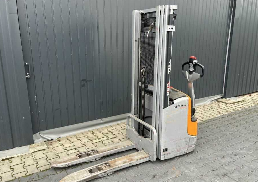 Still EXV12i - Stacker: foto 1 Still EXV12i - Stacker: foto 1