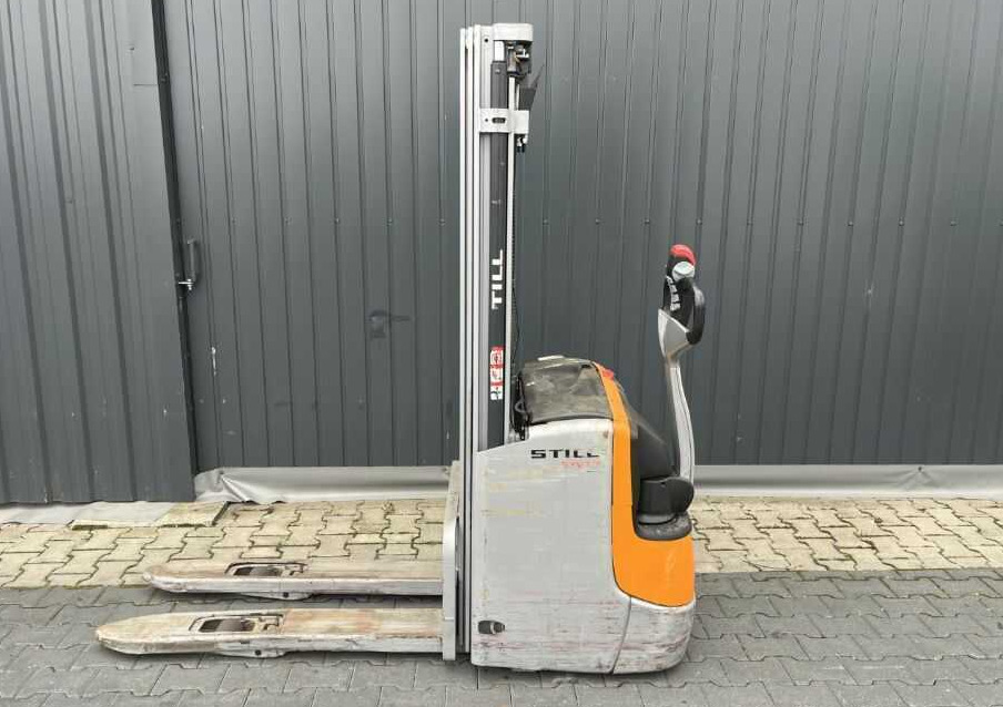 Still EXV12i - Stacker: foto 2 Still EXV12i - Stacker: foto 2