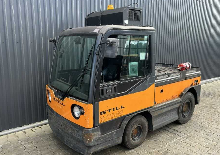 Still R07-25 - Trator elétrics: foto 1 Still R07-25 - Trator elétrics: foto 1