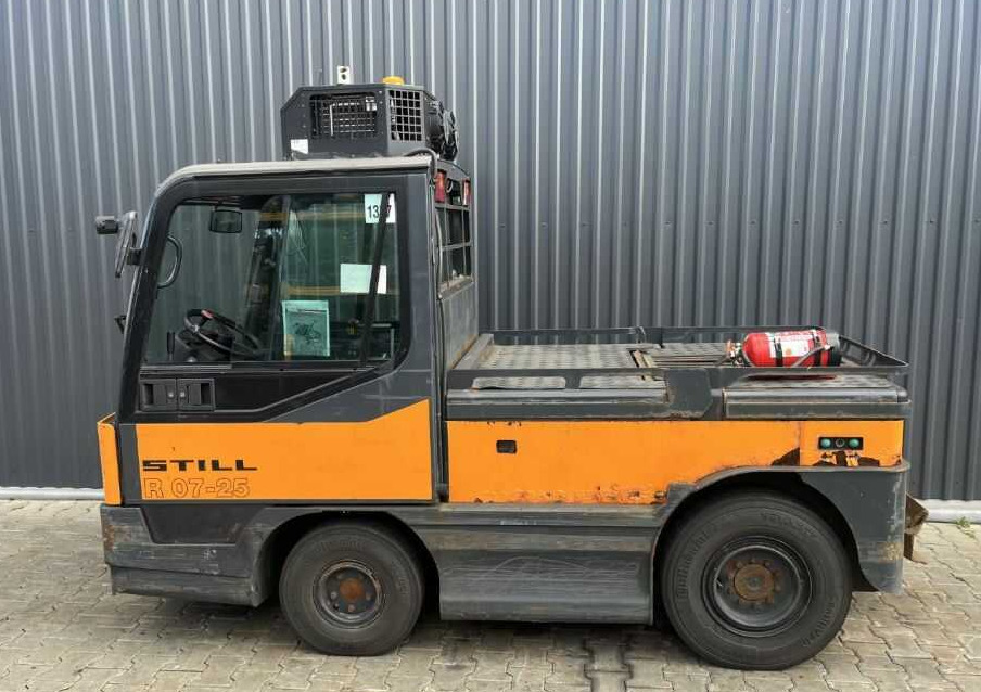 Still R07-25 - Trator elétrics: foto 2 Still R07-25 - Trator elétrics: foto 2