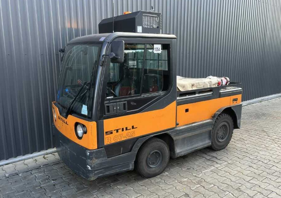 Still R07-25 - Trator elétrics: foto 1 Still R07-25 - Trator elétrics: foto 1