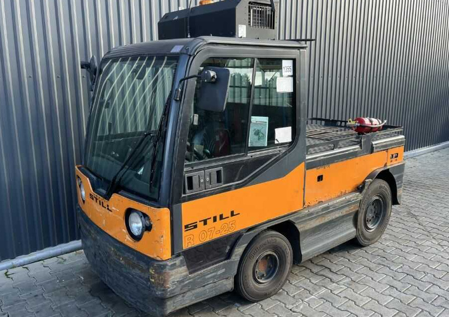 Still R07-25 - Trator elétrics: foto 1 Still R07-25 - Trator elétrics: foto 1