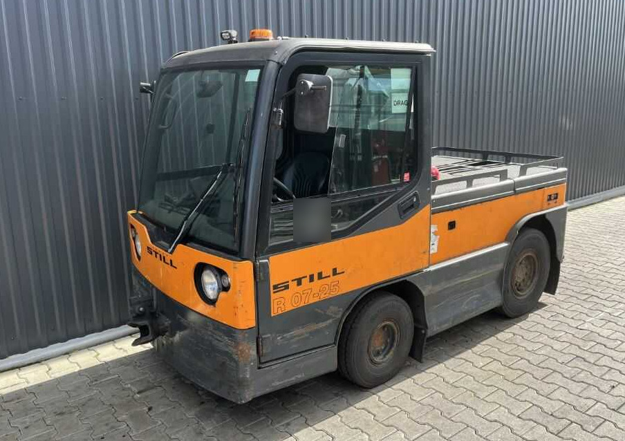 Still R07-25 - Trator elétrics: foto 1 Still R07-25 - Trator elétrics: foto 1