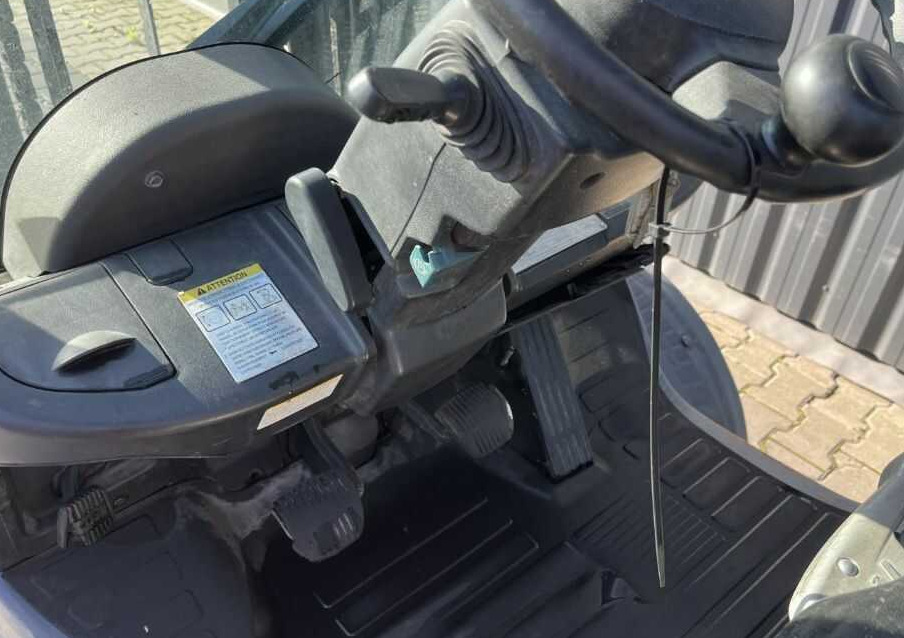 Empilhador a diesel Toyota 8FDF30: foto 6 Empilhador a diesel Toyota 8FDF30: foto 6