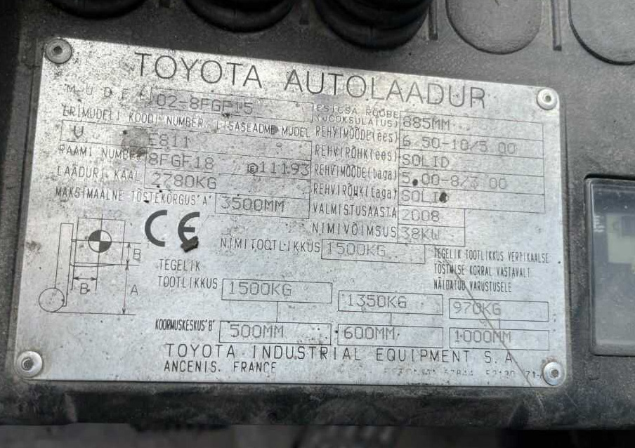 Toyota 8FGF15 - Empilhador a gás: foto 4 Toyota 8FGF15 - Empilhador a gás: foto 4