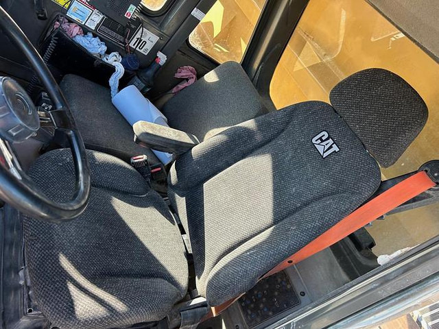 Caterpillar 771D - Dumper: foto 5 Caterpillar 771D - Dumper: foto 5