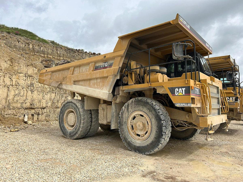 Caterpillar 771D - Dumper: foto 2 Caterpillar 771D - Dumper: foto 2