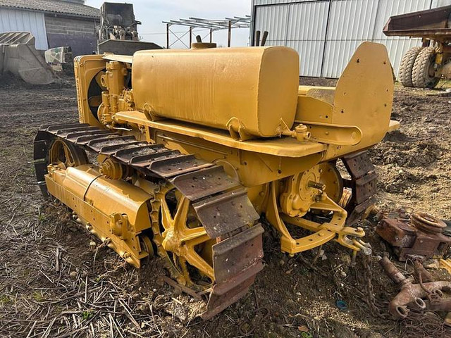 Caterpillar D2 - - Buldôzer: foto 2 Caterpillar D2 - - Buldôzer: foto 2