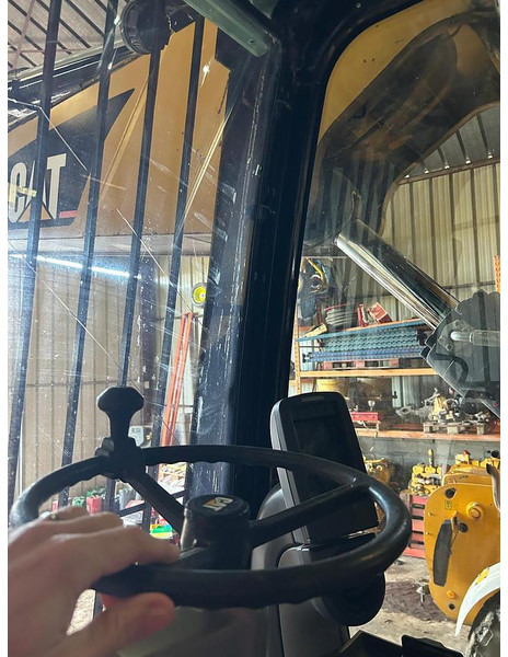 Escavadeira de rodas Caterpillar M322D VAH: foto 18 Escavadeira de rodas Caterpillar M322D VAH: foto 18