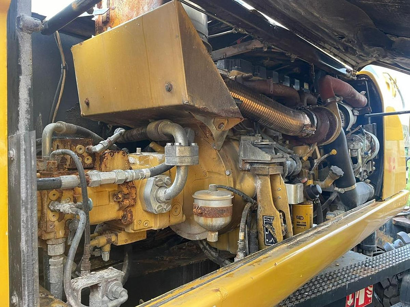 Escavadeira de rodas Caterpillar M322D VAH: foto 15 Escavadeira de rodas Caterpillar M322D VAH: foto 15