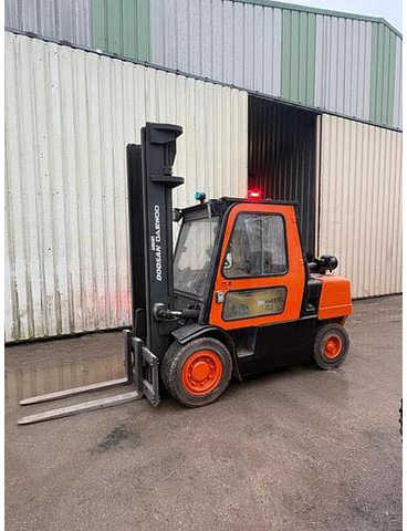 Doosan D45SC - - Empilhador: foto 1 Doosan D45SC - - Empilhador: foto 1