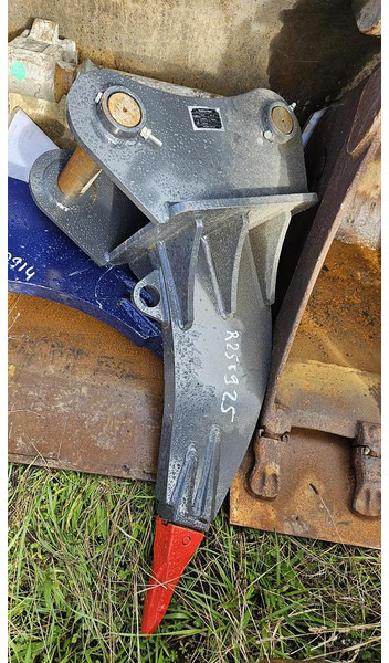 KBKC KBKC06 - Escarificador: foto 3 KBKC KBKC06 - Escarificador: foto 3