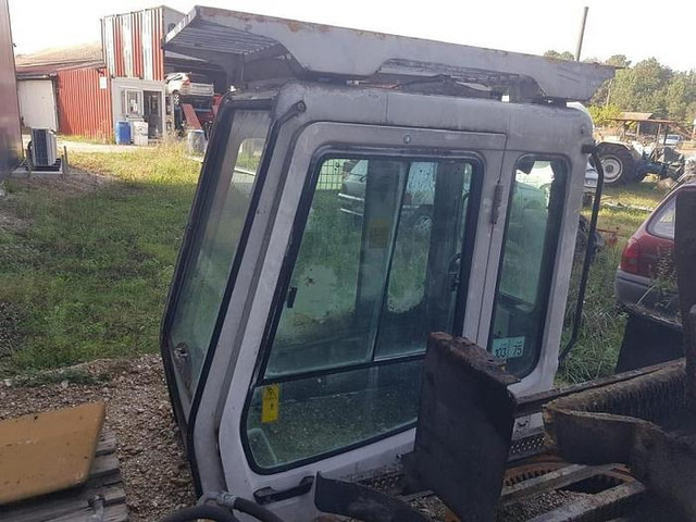 Liebherr A904 R904 A914 R914 A924 R924 A934 R934 A944 R944 A954 R954 - - Cabine para Máquina de construção: foto 2 Liebherr A904 R904 A914 R914 A924 R924 A934 R934 A944 R944 A954 R954 - - Cabine para Máquina de construção: foto 2