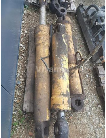 Liebherr A914 - Bloco do motor: foto 1 Liebherr A914 - Bloco do motor: foto 1