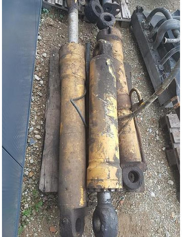 Liebherr A914 - Bloco do motor: foto 1 Liebherr A914 - Bloco do motor: foto 1