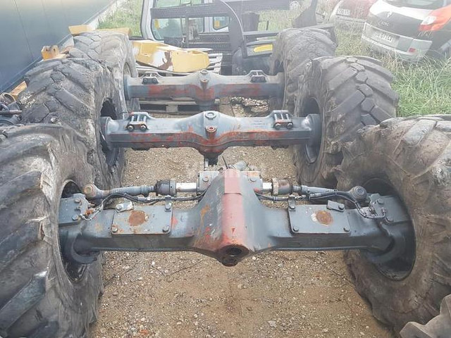 Peça universal para Escavadora de rastos Liebherr: foto 6 Peça universal para Escavadora de rastos Liebherr: foto 6