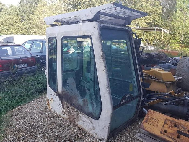 Peça universal para Escavadora de rastos Liebherr: foto 10 Peça universal para Escavadora de rastos Liebherr: foto 10