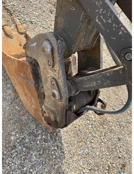 Mecalac 6MCR - Escavadora de rastos: foto 5 Mecalac 6MCR - Escavadora de rastos: foto 5