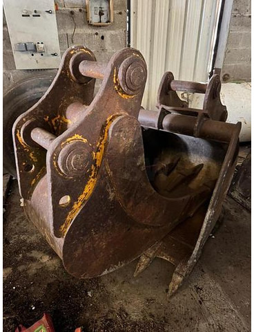 Volvo EC220 - Balde: foto 4 Volvo EC220 - Balde: foto 4