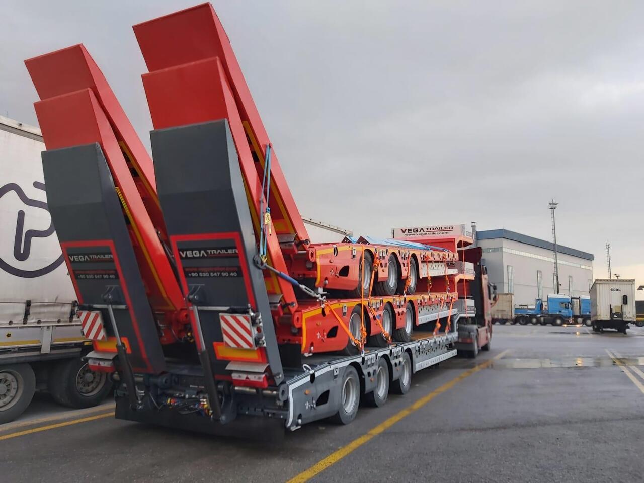 VEGA 3 AXLE STANDARD LOWBED - Semi-reboque baixa: foto 2 VEGA 3 AXLE STANDARD LOWBED - Semi-reboque baixa: foto 2