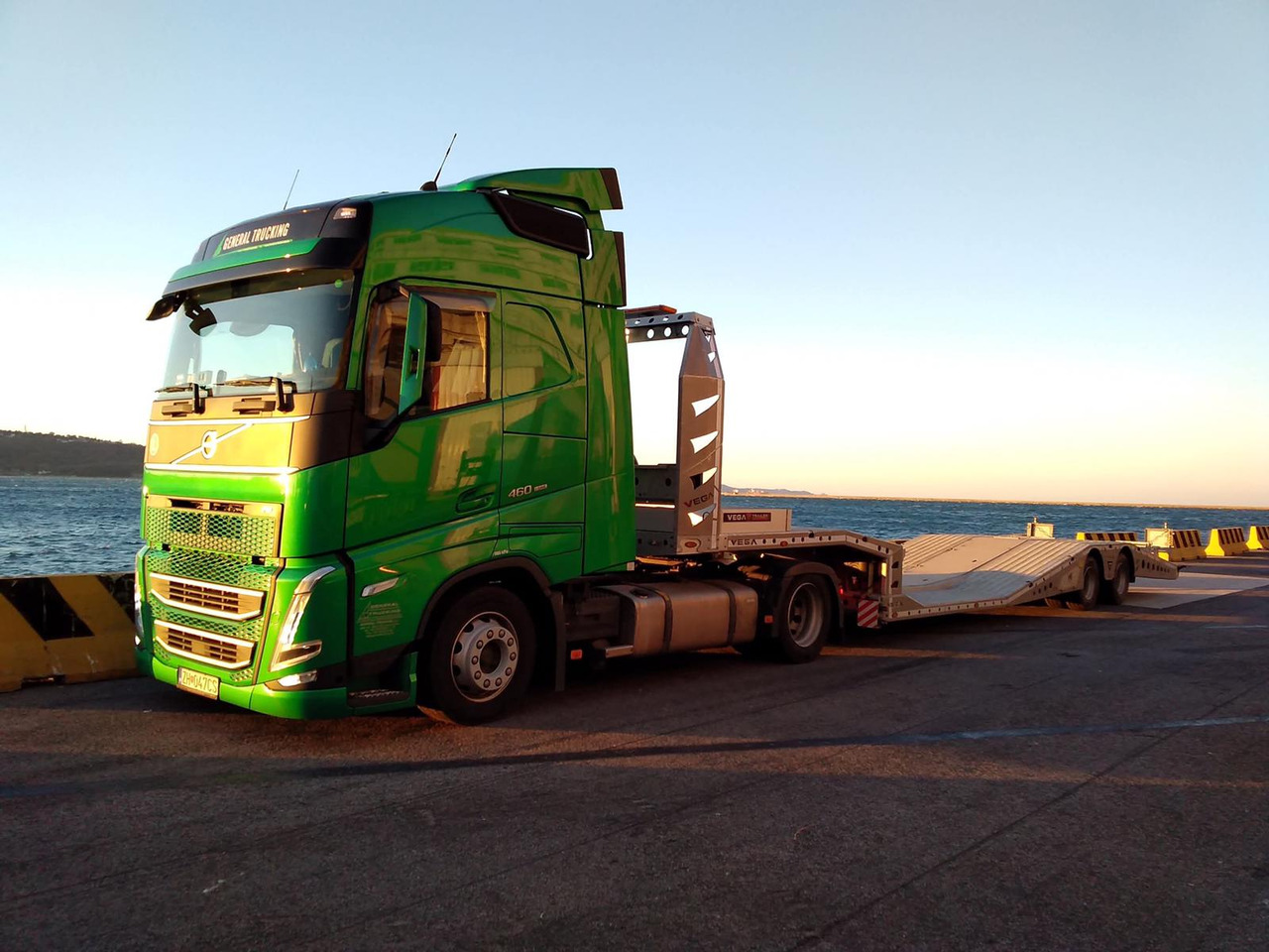 VEGA TRAILER ARLA TRUCK CARRIER - Semi-reboque transporte de veículos: foto 4 VEGA TRAILER ARLA TRUCK CARRIER - Semi-reboque transporte de veículos: foto 4