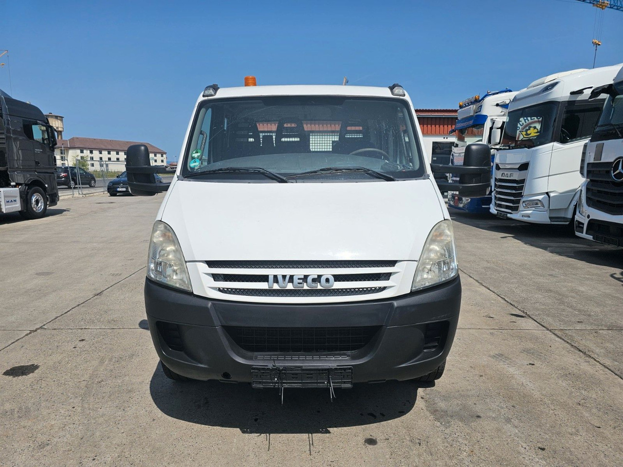 Iveco DAILY * DREISEITENKIPPER * MEILER * STANDHZ - Carrinha basculante, Carrinha cabine dupla: foto 2 Iveco DAILY * DREISEITENKIPPER * MEILER * STANDHZ - Carrinha basculante, Carrinha cabine dupla: foto 2