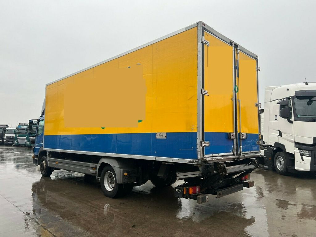Mercedes-Benz ATEGO 1222 L * THERMO-KING T-600 R * LBW 1,5 TON - Camião frigorífico: foto 4 Mercedes-Benz ATEGO 1222 L * THERMO-KING T-600 R * LBW 1,5 TON - Camião frigorífico: foto 4
