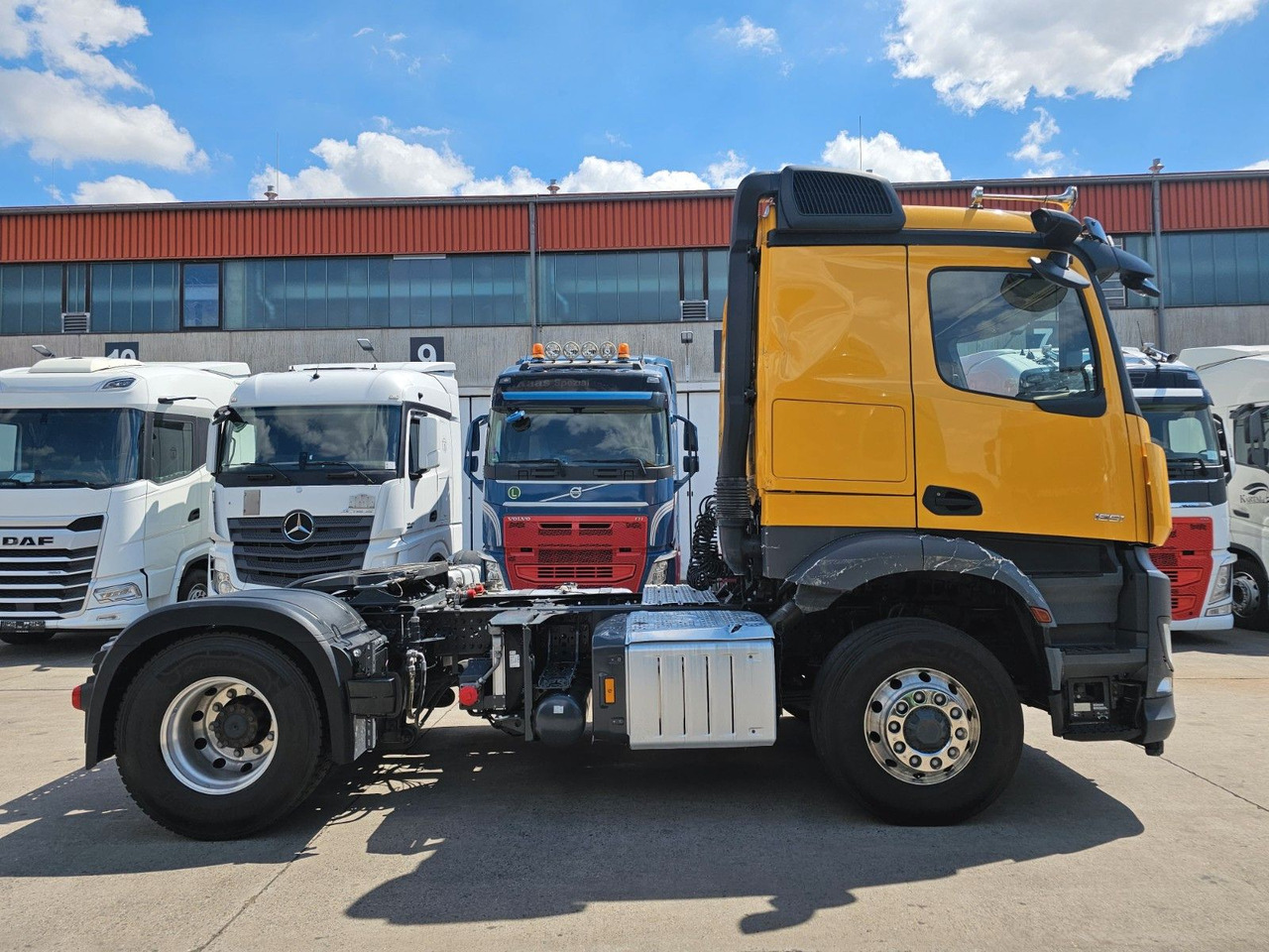 Mercedes-Benz AROCS 1851 LS * HYDRO-DRIVE * ACC * STANDKLIMA * - Tractor: foto 4 Mercedes-Benz AROCS 1851 LS * HYDRO-DRIVE * ACC * STANDKLIMA * - Tractor: foto 4