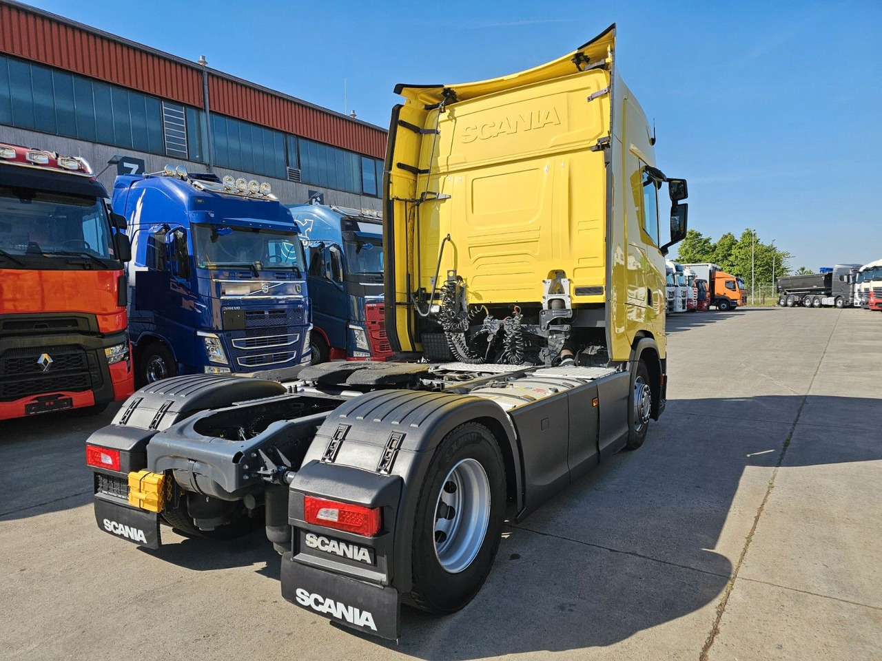 Scania S450 *RETARDER*2xTANK*ACC*TV*MIKROWELLE*2X VORHA - Tractor: foto 5 Scania S450 *RETARDER*2xTANK*ACC*TV*MIKROWELLE*2X VORHA - Tractor: foto 5